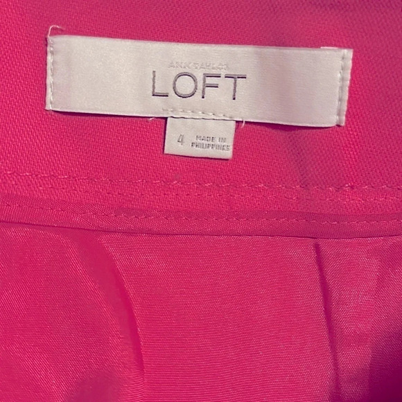 Ann Taylor Loft Skirt 🩷​​ - Picture 3 of 3